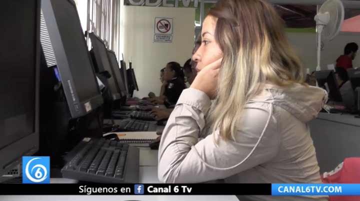 Para mejorar la atención de la ciudadanía, funcionarios de Ixtapaluca participaron en curso de digitalización
