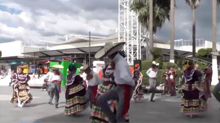 Así se realizó el Flash Mob Patrio en Cortijo Ixtapaluca