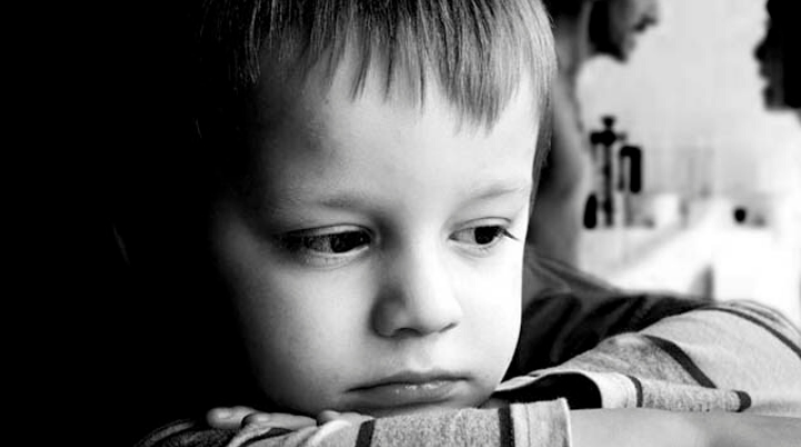 Violencia aparta a 9 mil niños de sus familias
