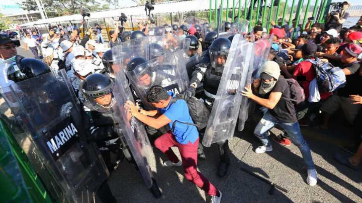 Cerco de la Guardia Nacional en Puente fronterizo, Chiapas