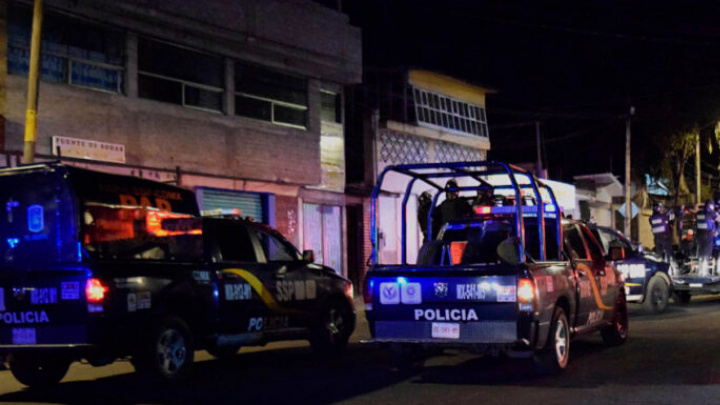 A punto de ser linchados policías acusados de robar en Nuevo León