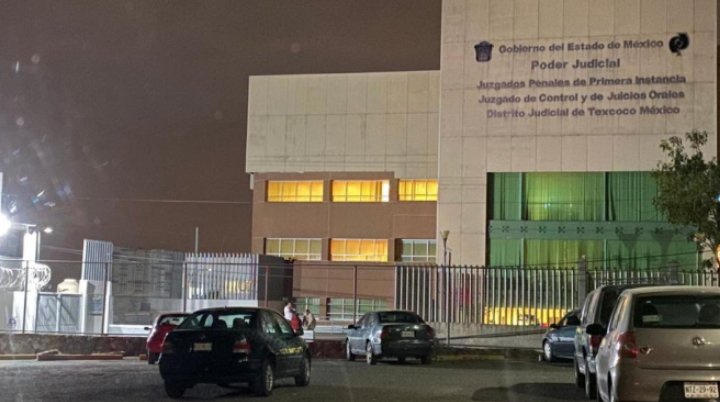Un muerto y cuatro heridos es el saldo que dejo una riña al interior de penal en Texcoco
