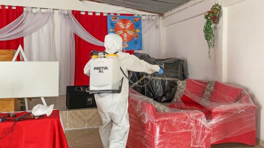 Gobierno de Valle de Chalco sanitizó centros religiosos