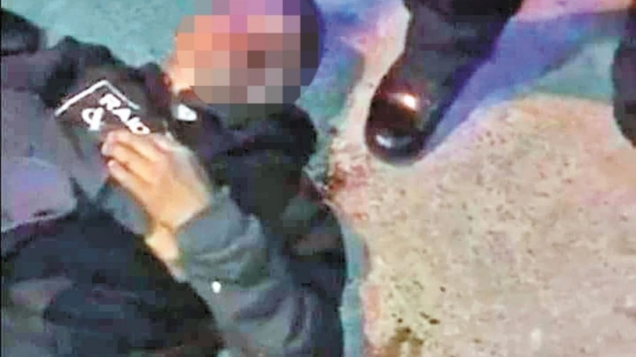 Linchan a dos policías en Los Reyes La Paz
