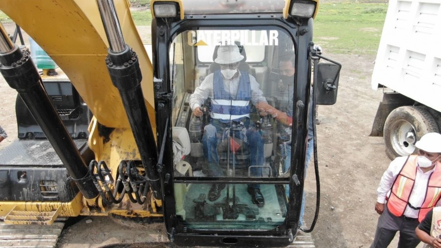 Valle de Chalco inaugura obras del polideportivo en El Agostadero