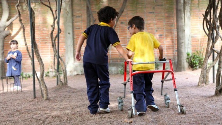 Gobierno Federal no garantiza educación a niños discapacitados