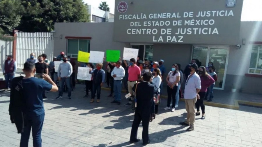 Apresan a dos habitantes de Los Reyes La Paz por reparar luminarias