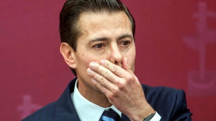 FGR acusa a Peña Nieto de traición a la patria y cohecho