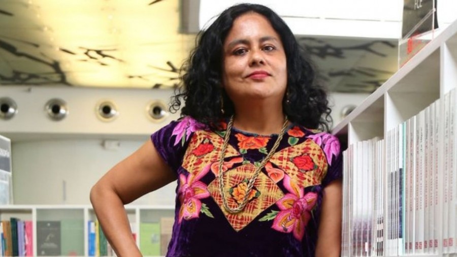 Natalia Toledo renuncia a la Secretaría de Cultura