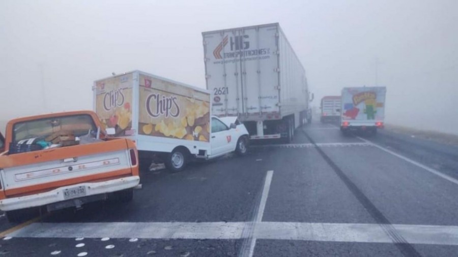 Neblina provoca dos carambolas en la carretera Toluca-Atlacomulco