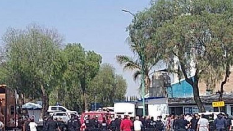 Se desata trifulca entre municipales y agentes de la Fiscalía en Cuautitlán Izcalli