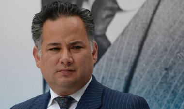 Santiago Nieto, titular de la UIF, da positivo a Covid-19