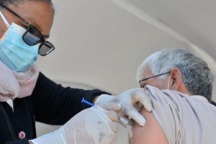 El lunes aplicarán segunda dosis de vacuna a abuelitos de Nezahualcóyotl y Texcoco