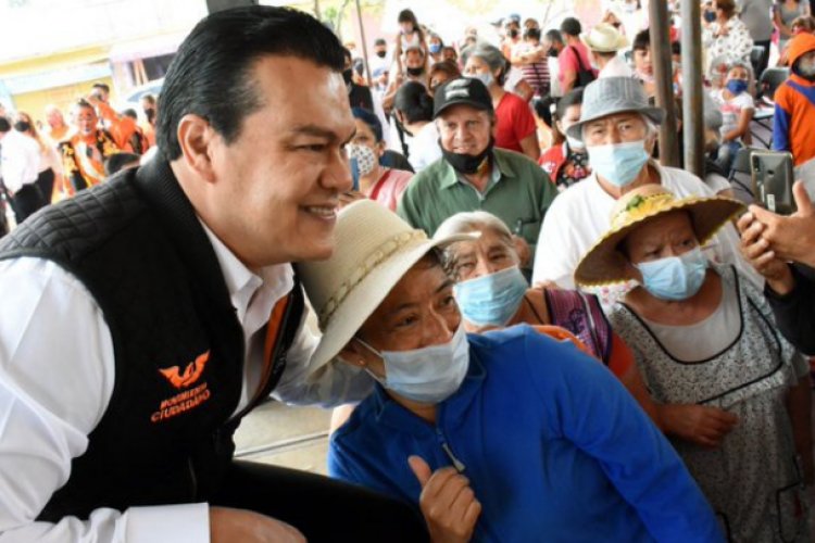 Juan Zepeda pide a población confiar en “garantía Zepeda”