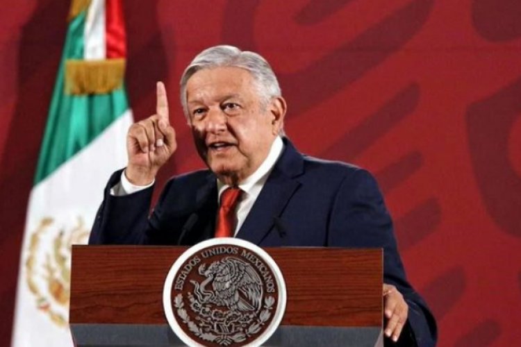 Aprueba AMLO investigación de la FGR contra Samuel García y Adrián de la Garza