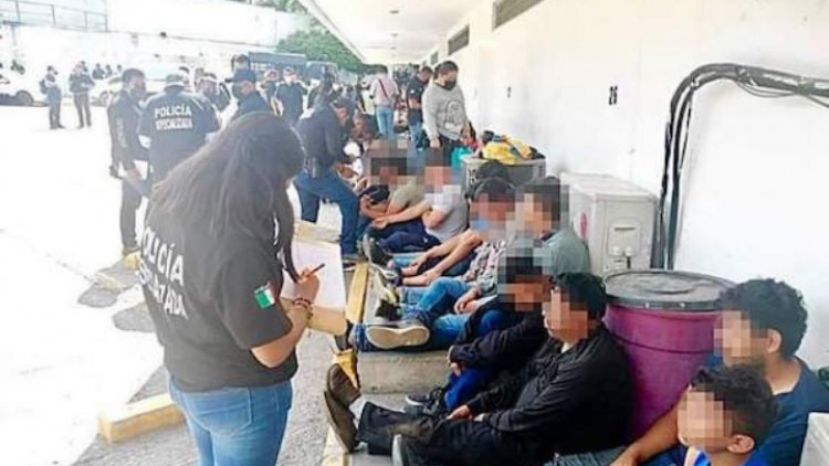 Exigen liberación de 95 normalistas detenidos en Chiapas