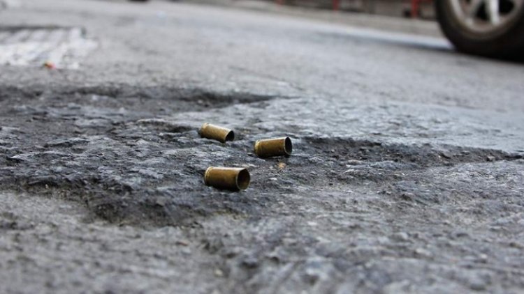 Atacan a balazos a enfermero en centro de salud de Acolman