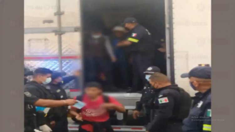Rescatan a 47 guatemaltecos en la México-Querétaro