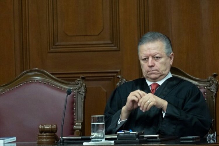 Presenta Arturo Zaldívar consulta a la SCJN sobre ampliación de su mandato