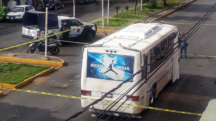 Matan a balazos a chofer de transporte público en Nezahualcóyotl