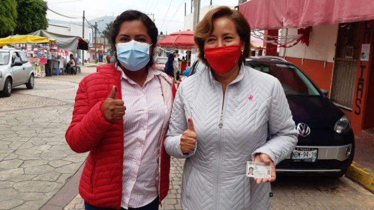 Acuden a votar candidatas del PRI de Ixtapaluca