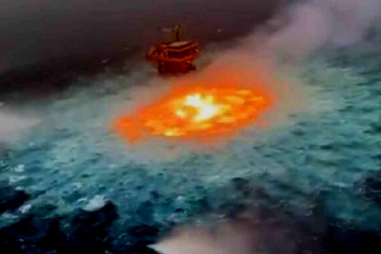 ¡De impacto! explota línea de gasoducto de pemex en el Golfo de México