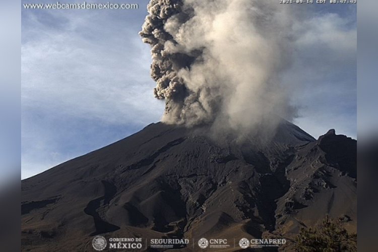 Popocatépetl presenta dos explosiones