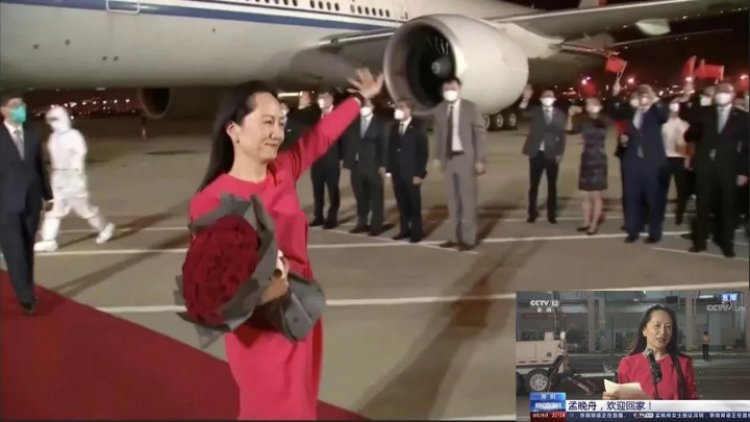 Directora de Huawei regresa a China después de ser detenida por Canadá