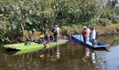 Hallan cadáver flotando en Canal de Xochimilco