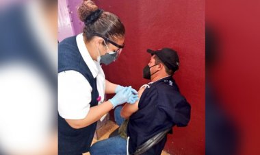 En octubre todos los mexiquenses estarán vacunados