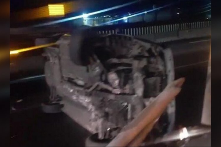 Vuelca auto y desata caos en la México-Puebla