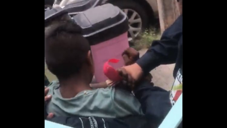 Graban abuso policial contra niño en Guadalajara