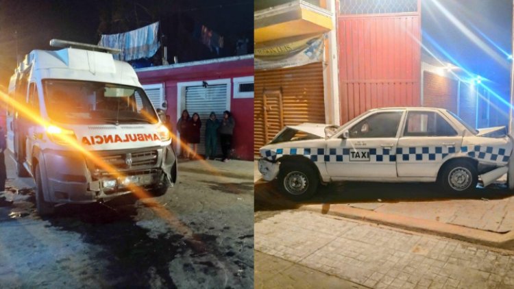 Ambulancia choca contra taxi en Ozumba