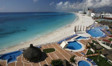 Tiroteo en hotel de Cancún deja dos muertos