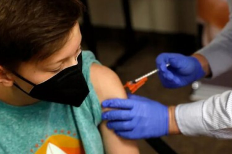 Anuncian sedes de vacunación COVID para menores 15 a 17 años en CDMX