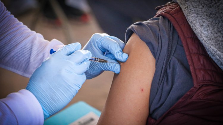 Llega a Chimalhuacán  vacuna contra el COVID-19 a menores de 12 a 17 años con comorbilidades