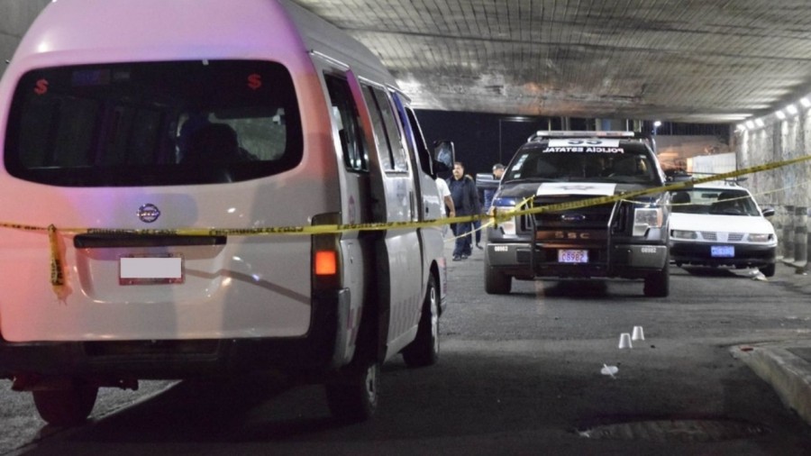 Capturan a ladrón de combi en Ecatepec