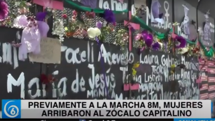 Previamente a la marcha 8M, mujeres arribaron al Zócalo capitalino