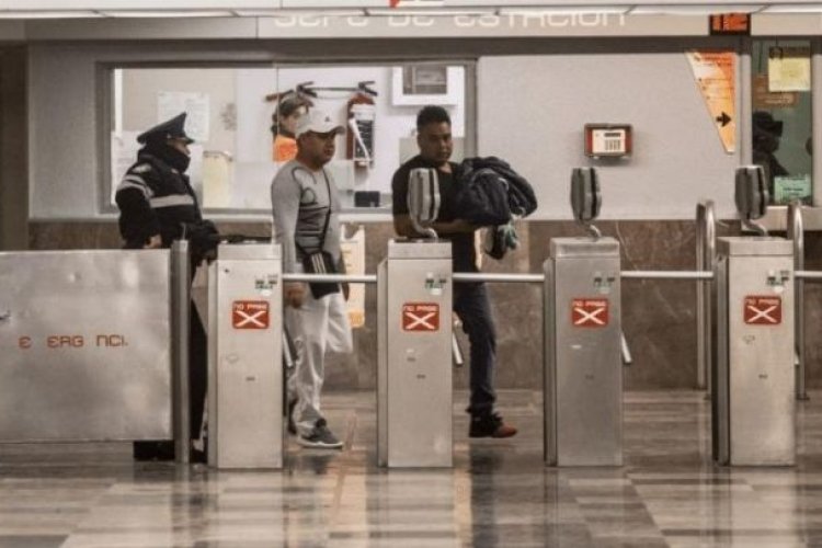Indagan agresión policial contra hombre en metro