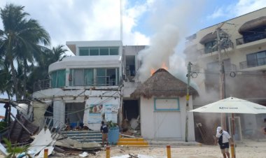Explota tanque en restaurante de playa de Carmen