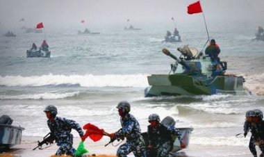 China inicia unos ejercicios militares en el mar Meridional