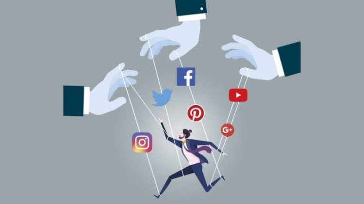 Las redes sociales no deben ser controladas por las élites