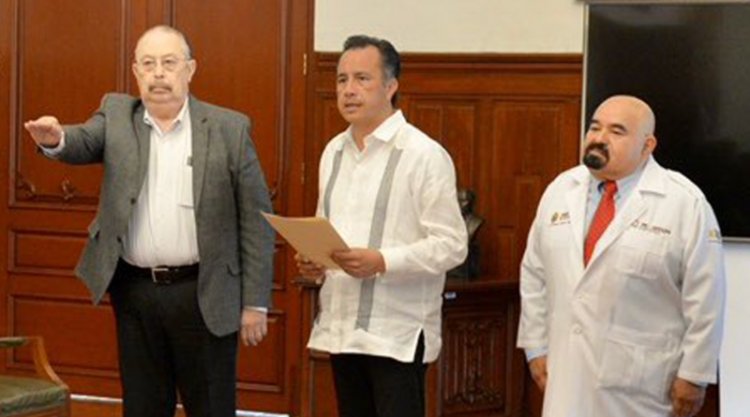 Relevan a secretario de Salud de Veracruz; ex titular es señalado por actos de corrupción