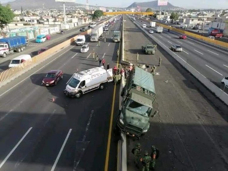 Tres lesionados deja accidente de militares en la México-Puebla