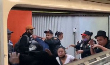 Vagoneros y policías pelean en el Metro