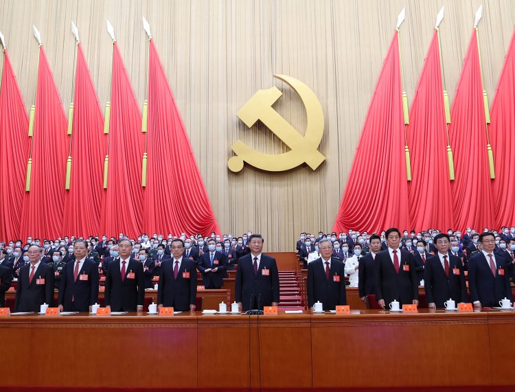 Cierran trabajos del XX Congreso de PCCh; avala nuevos órganos y cambios constitucionales