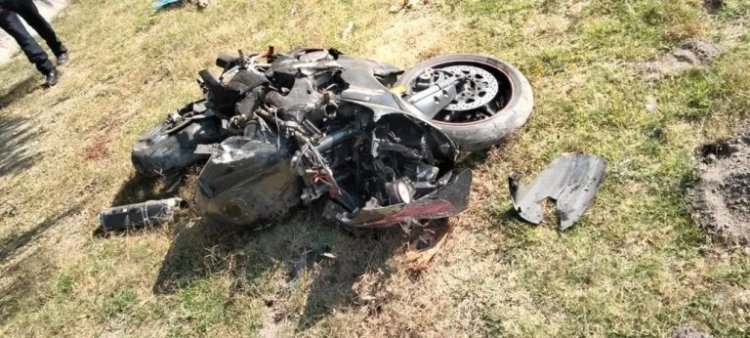 Fallecen motociclistas tras chocar en Tecámac