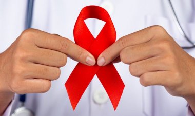 Cuatro de cada diez personas que murieron por VIH no tenían seguro