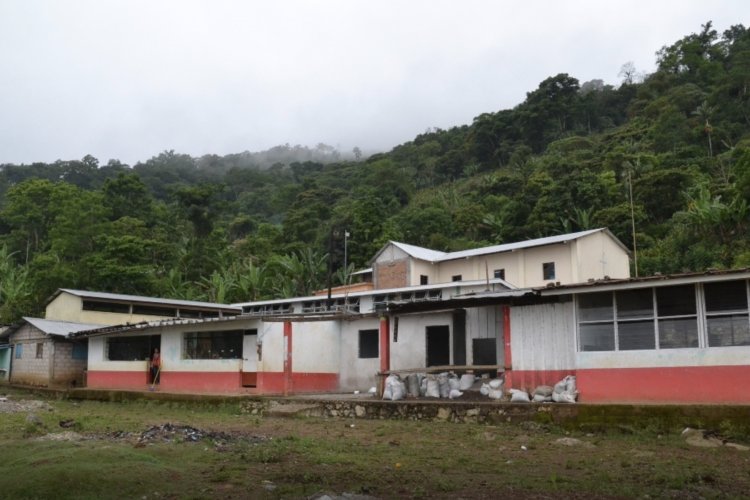 Cerca del 90 por ciento de las escuelas en Veracruz carecen de escrituración
