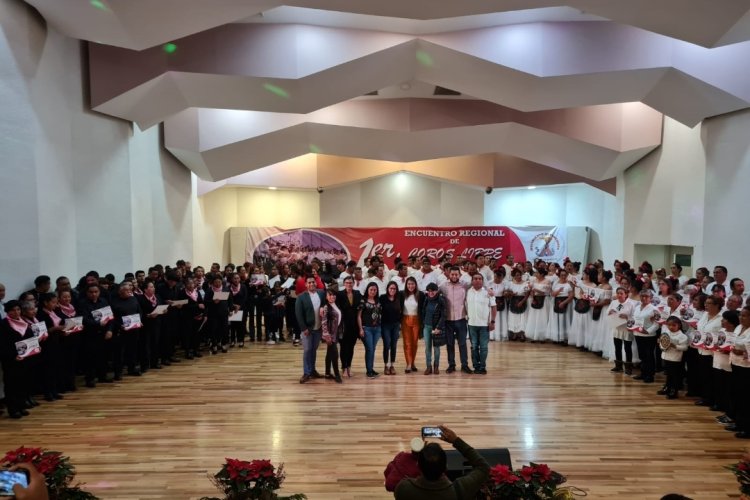 Gana la CDMX 1er. lugar en Encuentro de Coros Libre Popular del Regional Centro I